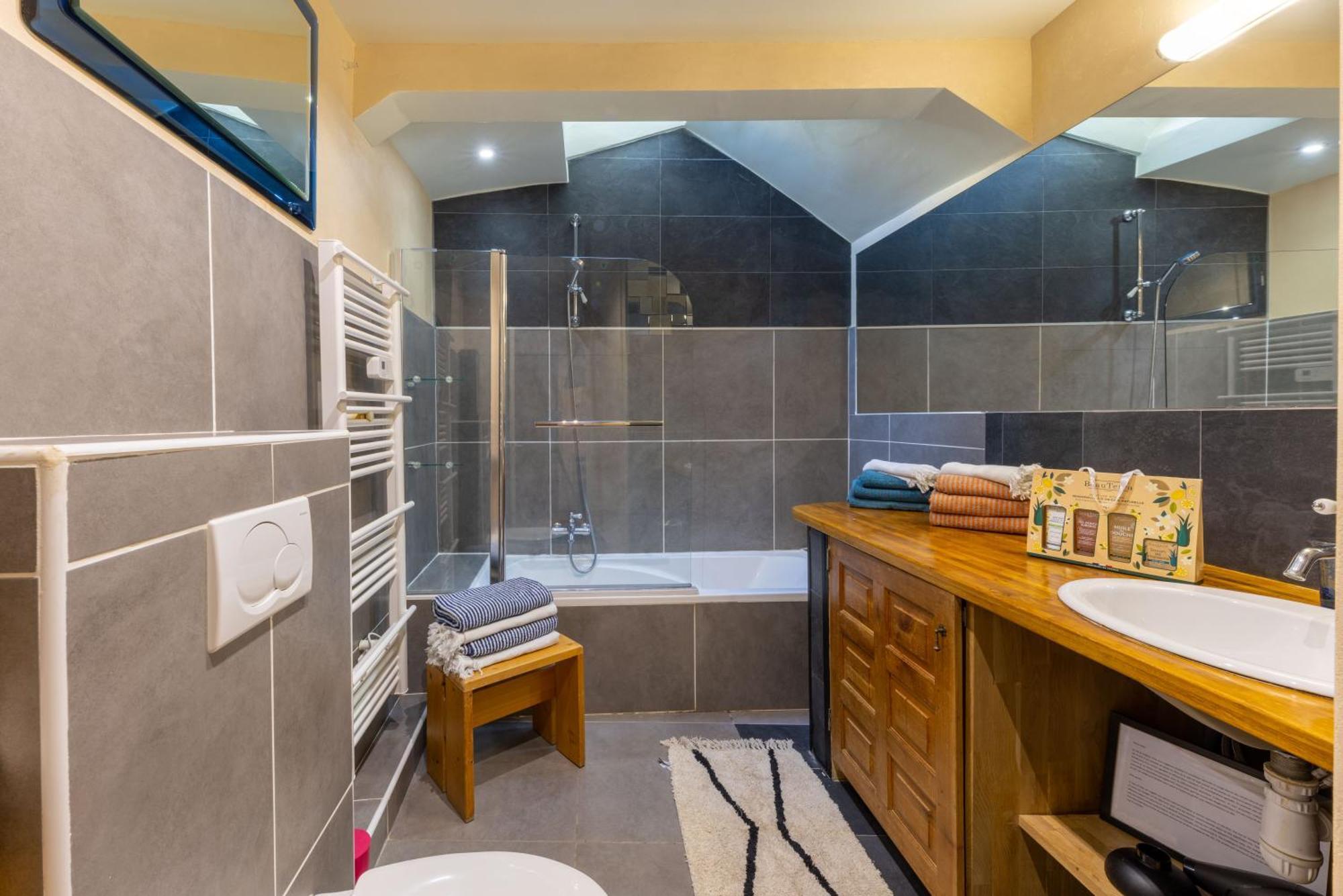 Spacious And Bright Flat Close To The : Heart Of Old Appartement Nice